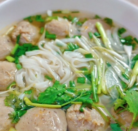 Phở bò viên (embe)
