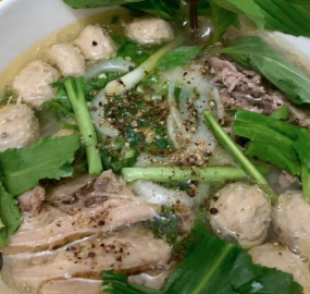 Phở nạm + gân + viên